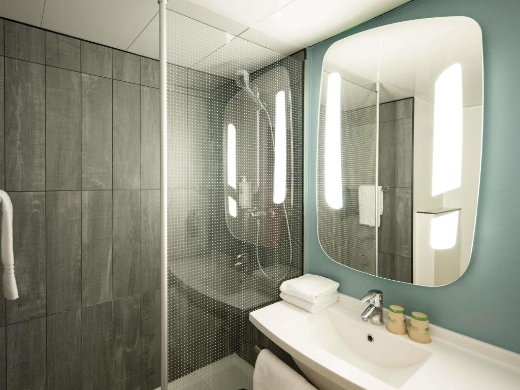 ibis Paris Gare de Lyon Ledru Rollin - Resim 8