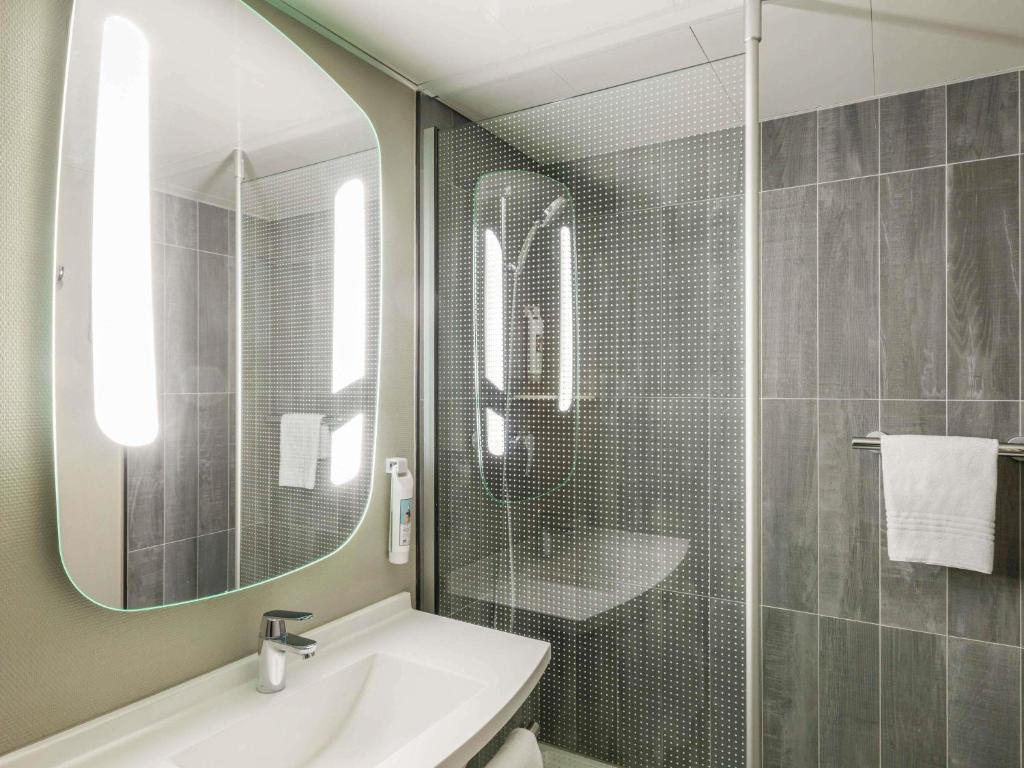 ibis Paris Gare de Lyon Ledru Rollin - Resim 19