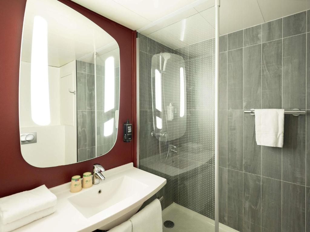 ibis Paris Gare de Lyon Ledru Rollin - Resim 24