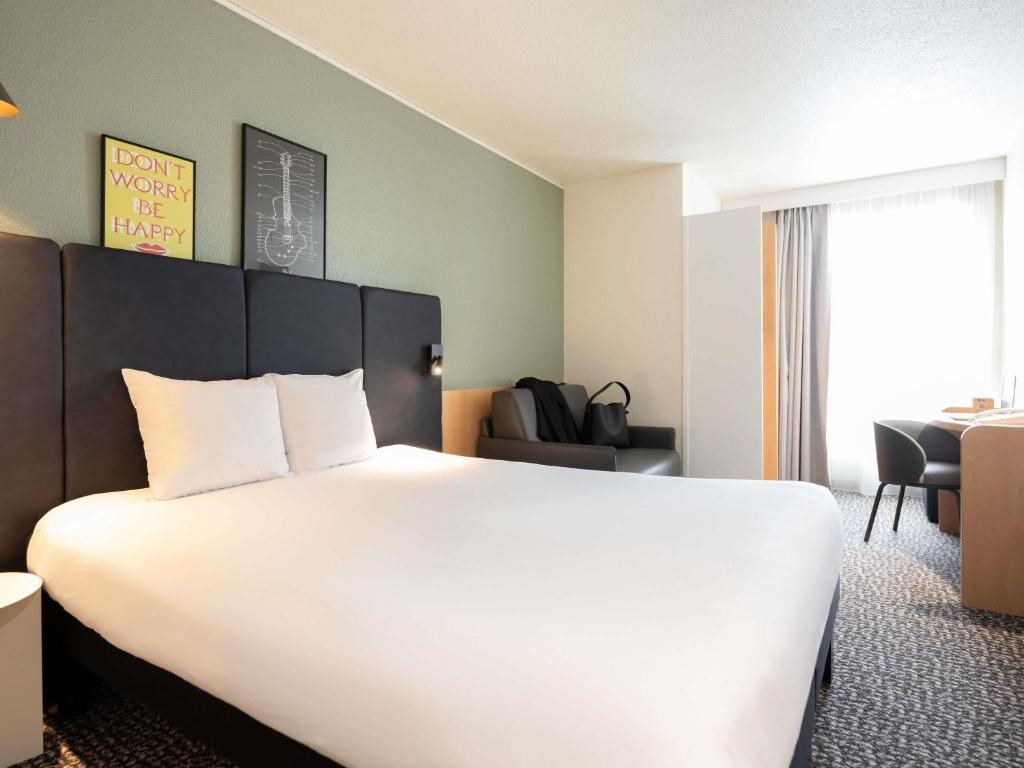 ibis Paris Gare de Lyon Ledru Rollin - Resim 13