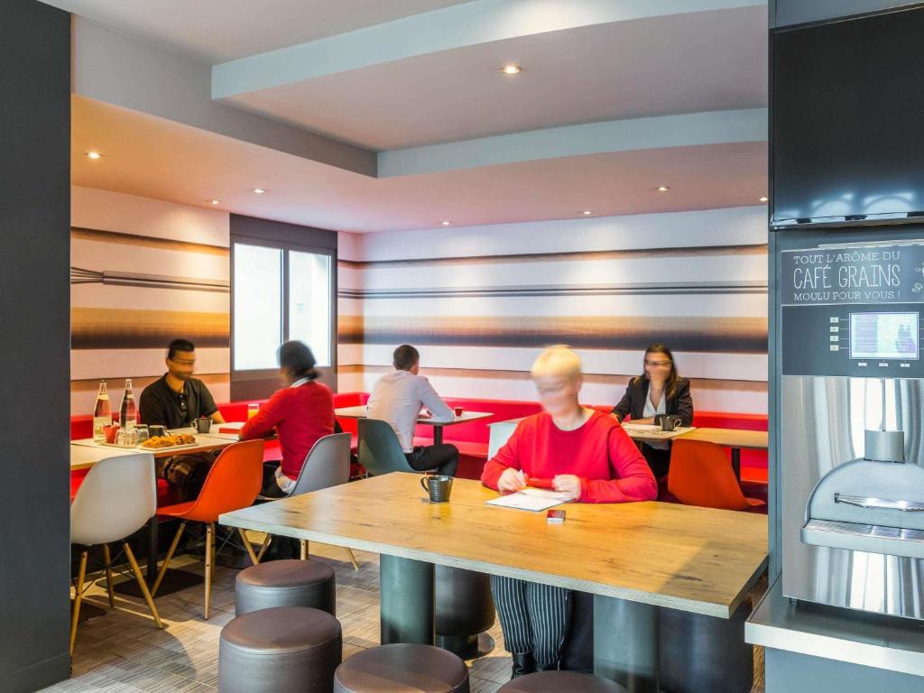 ibis Paris Gare de Lyon Ledru Rollin - Resim 40