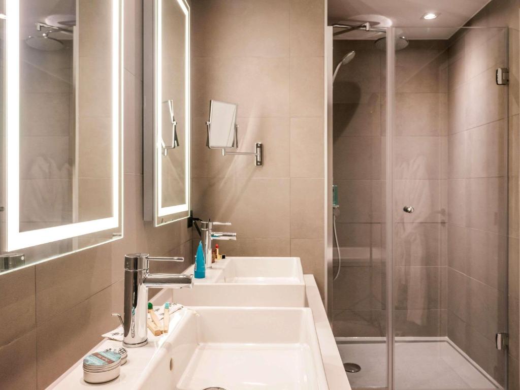 Novotel Paris Vaugirard Montparnasse - Resim 36