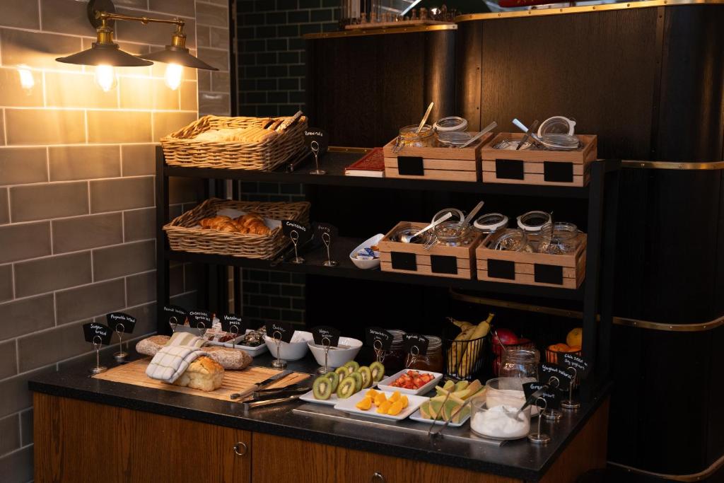 The Hendrick's Hotel - Resim 40