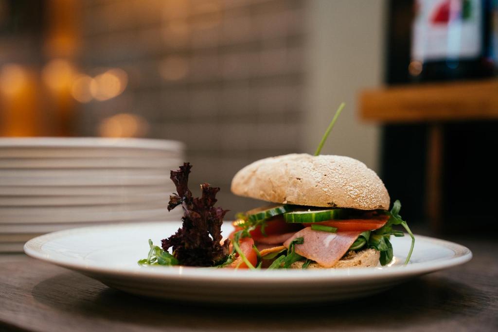 The Hendrick's Hotel - Resim 42