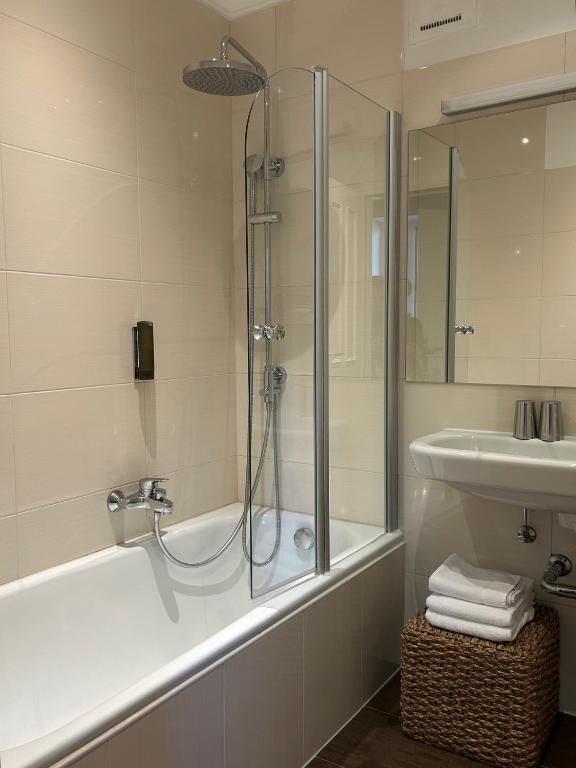 Strandhotel Margaretha - 12