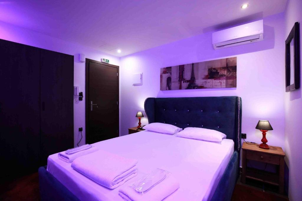 Comfort Room 217 - Castle De Paris