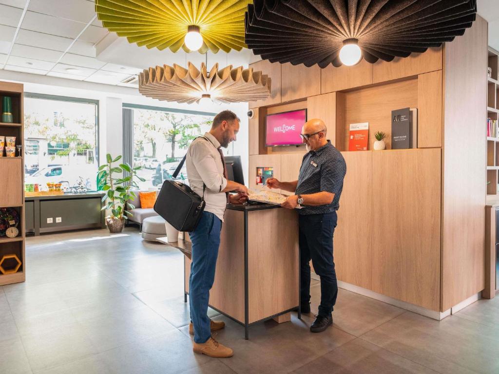 ibis Genève Centre Gare - Resim 10