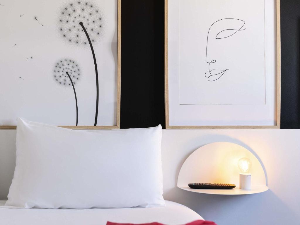 ibis Styles Paris Gare de l'Est Château Landon - Resim 13