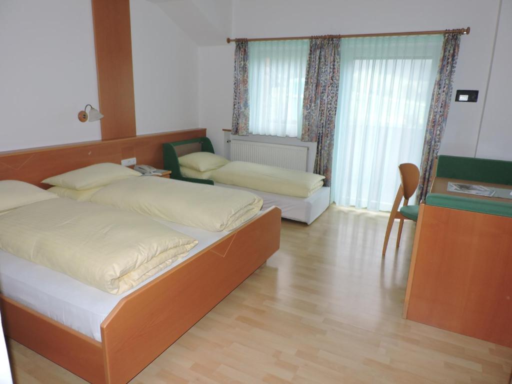 Postel nebo postele na pokoji v ubytování Kühlerhof