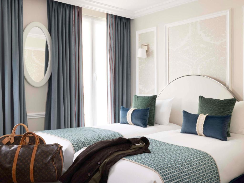 Hotel Mercure La Sorbonne Saint-Germain-des-Prés - Resim 9