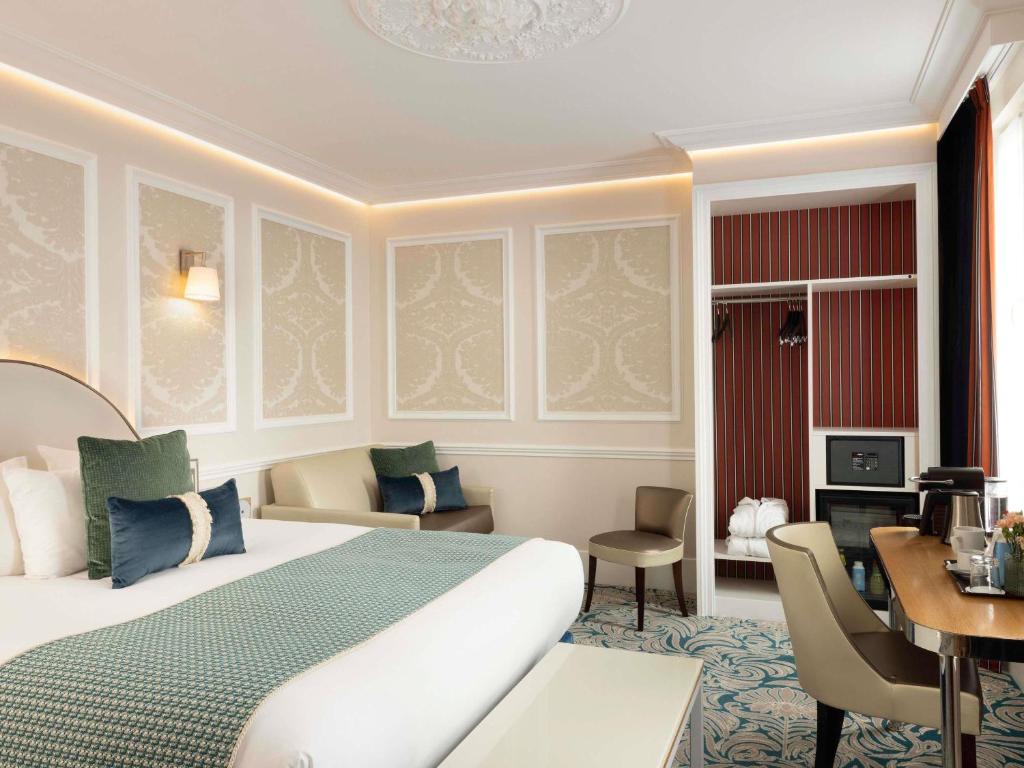 Hotel Mercure La Sorbonne Saint-Germain-des-Prés - Resim 32