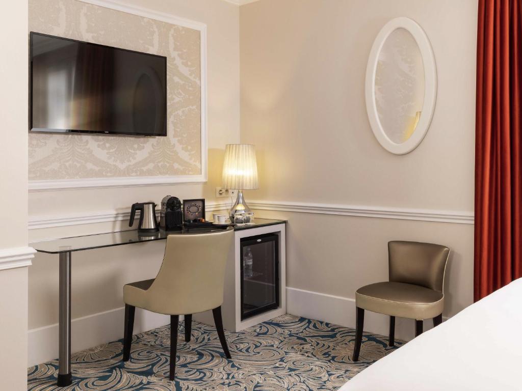 Hotel Mercure La Sorbonne Saint-Germain-des-Prés - Resim 18
