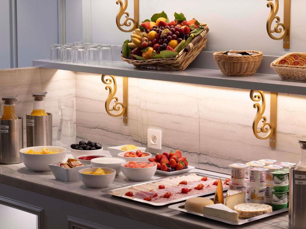 Hotel Mercure La Sorbonne Saint-Germain-des-Prés - Resim 42