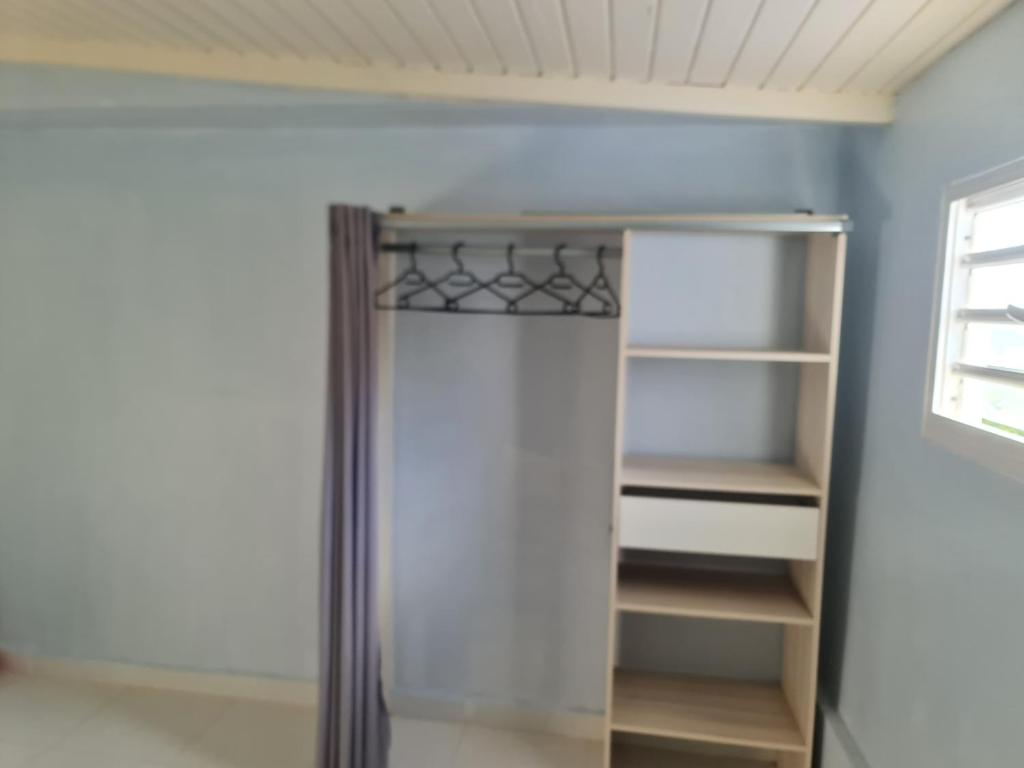 Un pat suprapus sau paturi suprapuse la Maison Corvo