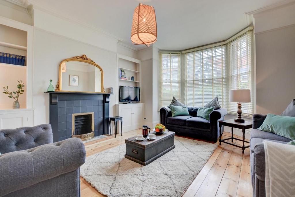 Χώρος καθιστικού στο Stones Throw