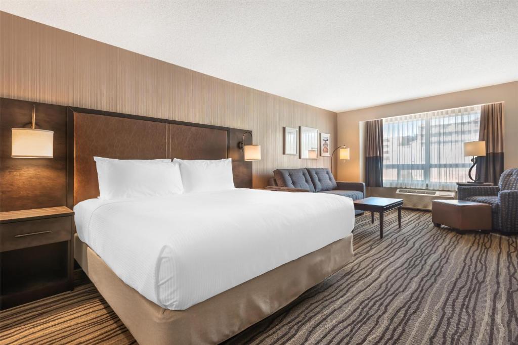 Best Western PLUS Calgary Centre Inn - Resim 8