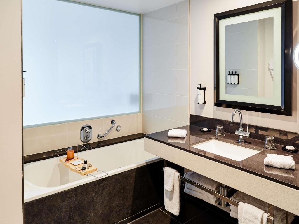 Sofitel Brussels Europe - Resim 27