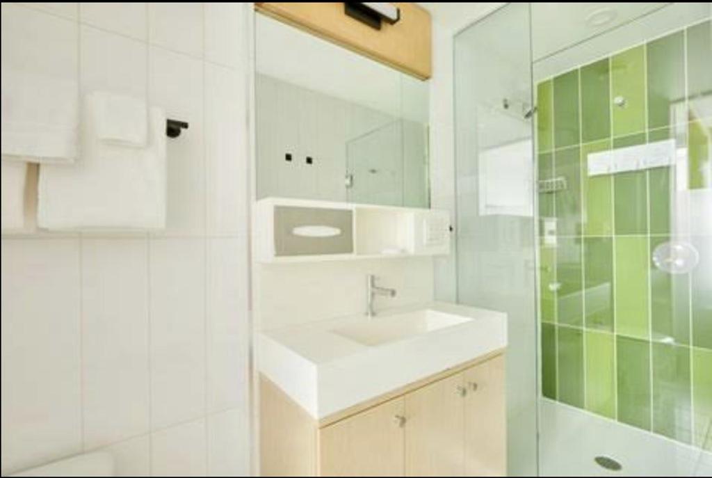 The Beverley Hotel - Resim 8