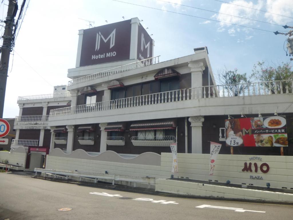Hotel Mio Plaza (Adult Only)