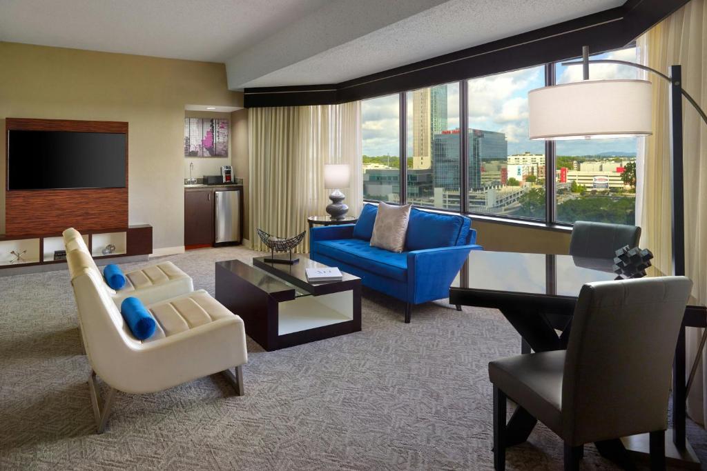 Renaissance Atlanta Waverly Hotel & Convention Center - 