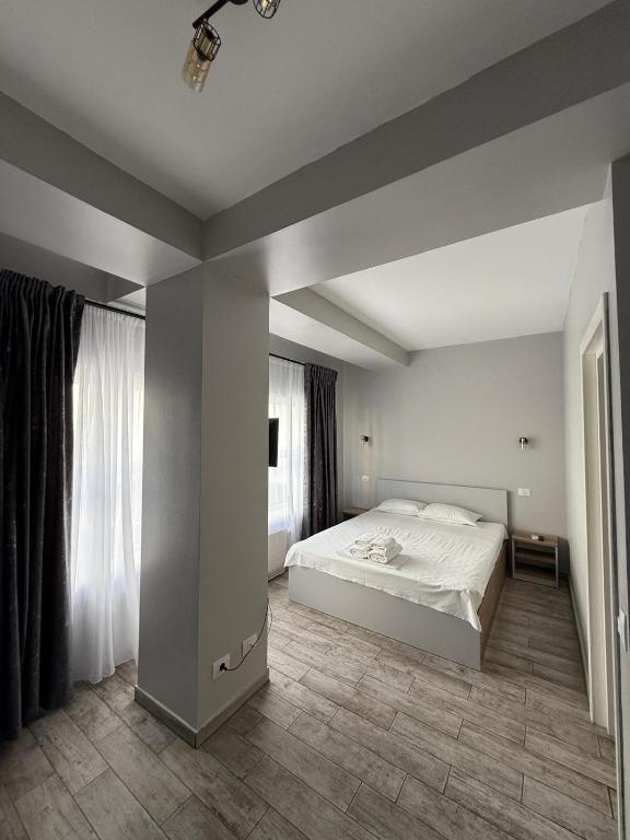 Ave Hotel Victoriei - Resim 41