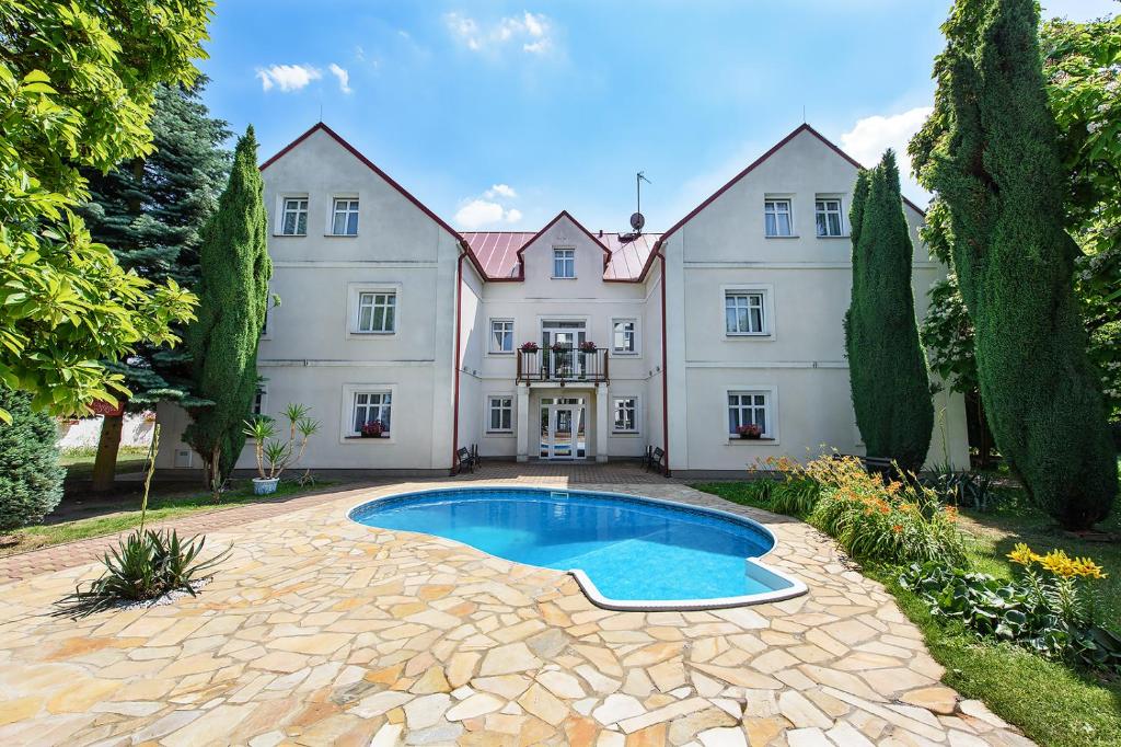 Marie - Luisa - Resim 4