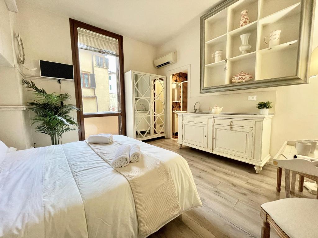Charming Studio next to the Duomo