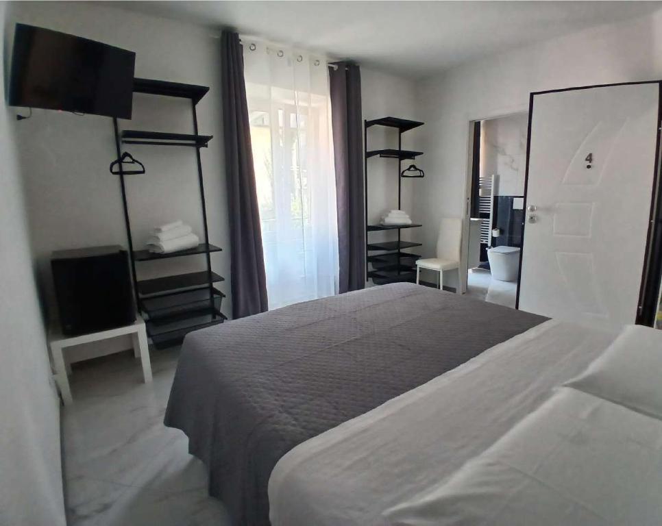 La rosa dei pepoli - Chambre De Luxe
