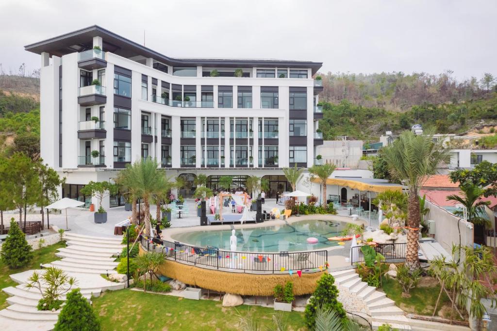 Bazén v ubytování MARE MONTI villa&hotel nebo v jeho okolí