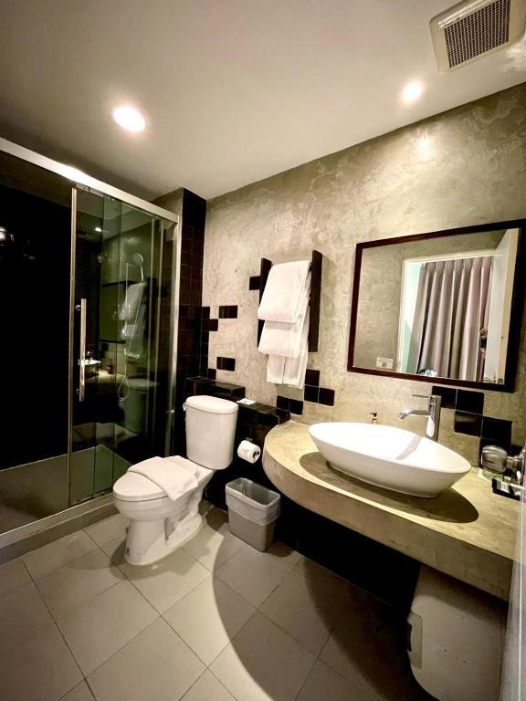 C U Inn Bangkok - Resim 3