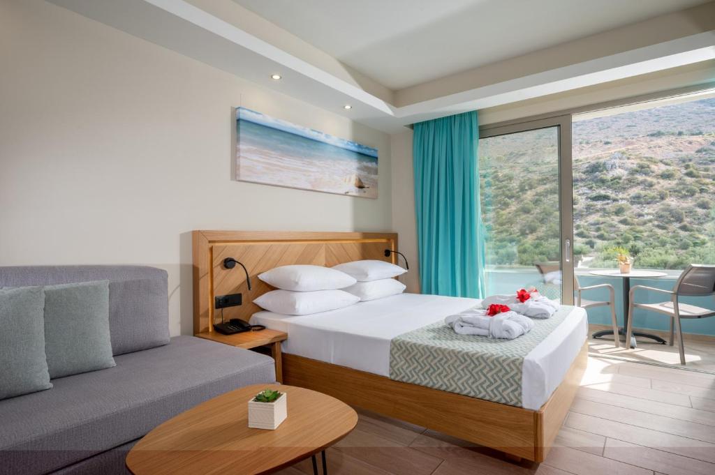 Royal & Imperial Belvedere Resort - 9