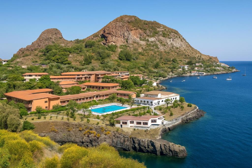 Vulcanello Sea View Apartment
