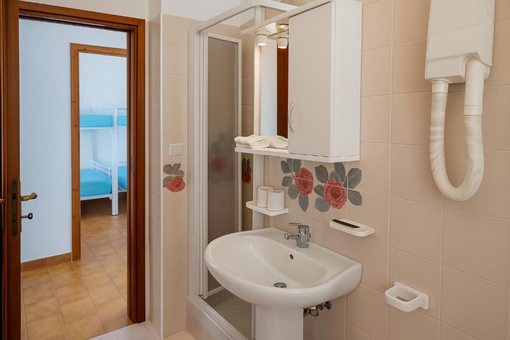 Vulcanello Sea View Apartment