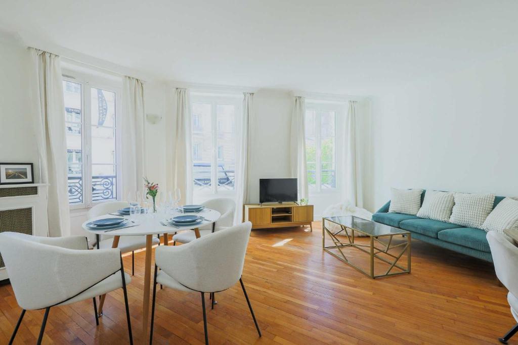 Modern Apartment - 2BR- 4P - Champ-de-Mars