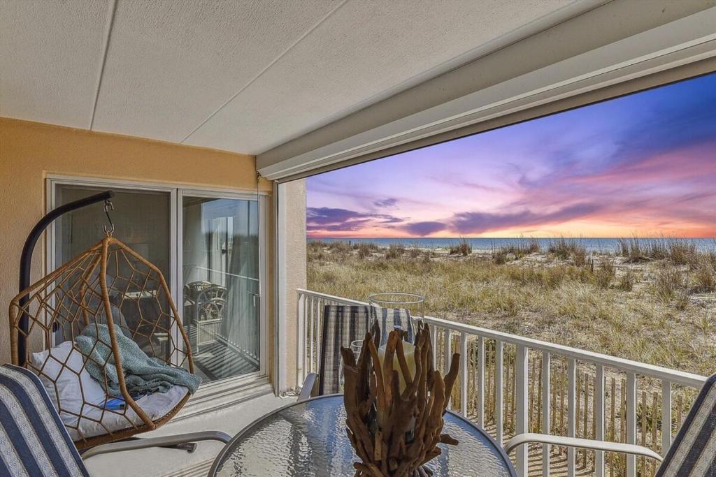 Oceanfront First-Floor Condo Beachfront Views