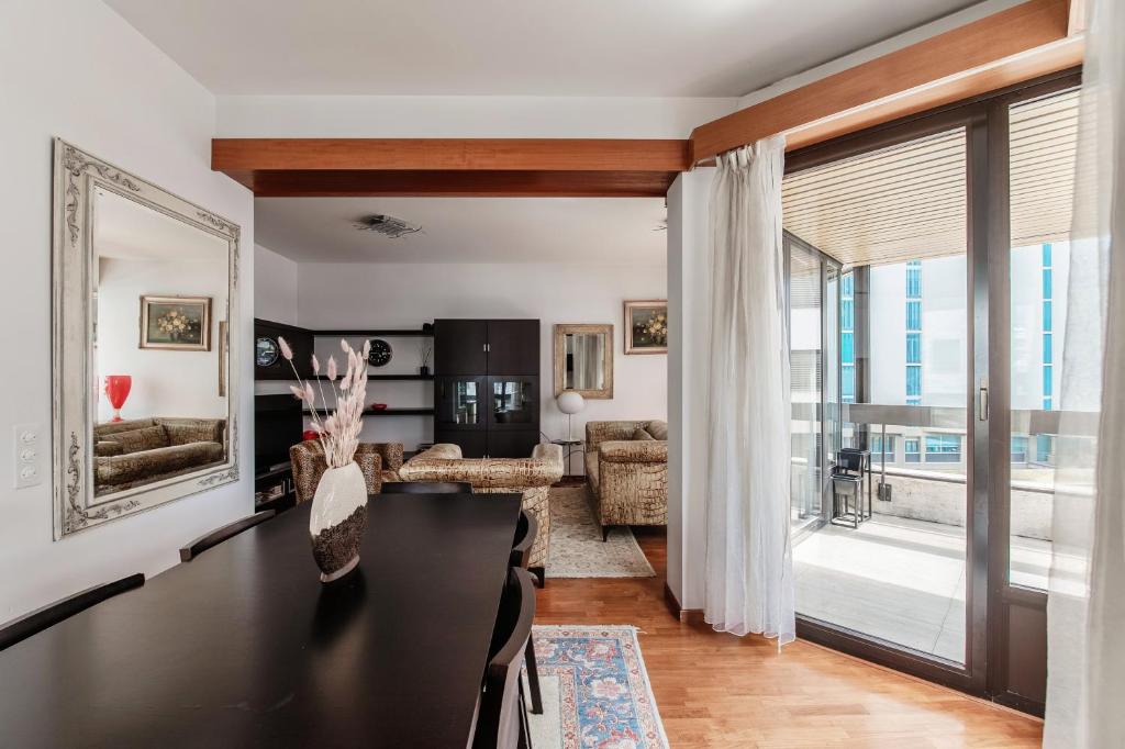 Yamina Luxury Apartment by Quokka 360 - Next to Lido di Lugano - Resim 14