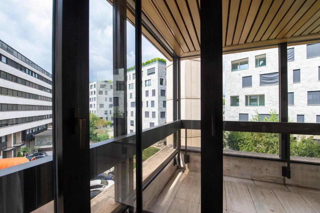 Yamina Luxury Apartment by Quokka 360 - Next to Lido di Lugano - Resim 5