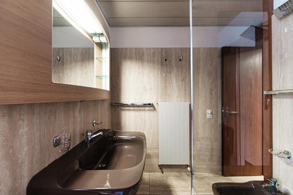 Yamina Luxury Apartment by Quokka 360 - Next to Lido di Lugano - Resim 38