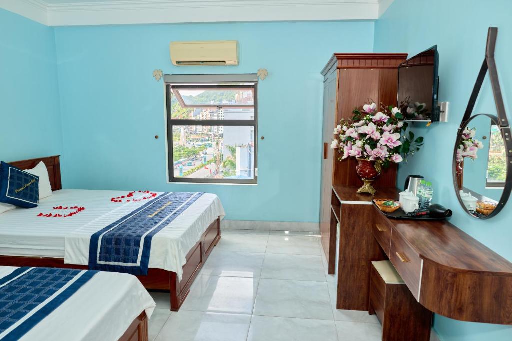 Phoenix Flower Hotel & Travel - 8