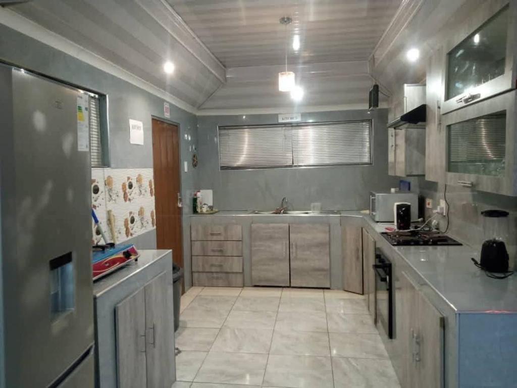 Ảnh trong thư viện ảnh của Aroundcorner Guesthouse ở Maun