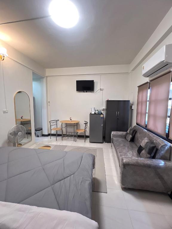 
King Room with Balcony
