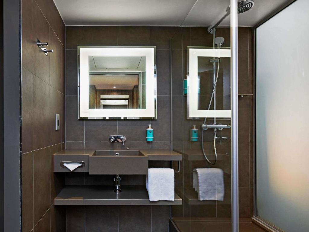 Novotel London Tower Bridge - Resim 37