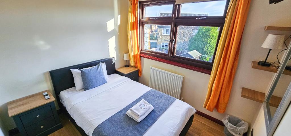 Duddingston Guest House - Rooms Only - Double Room With Shared Toilet