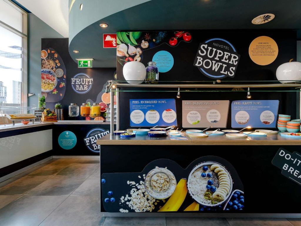 Novotel Köln City - Resim 41