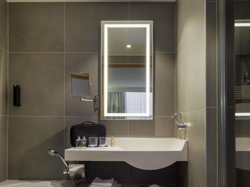 
Superior Queen Room with Sofa
