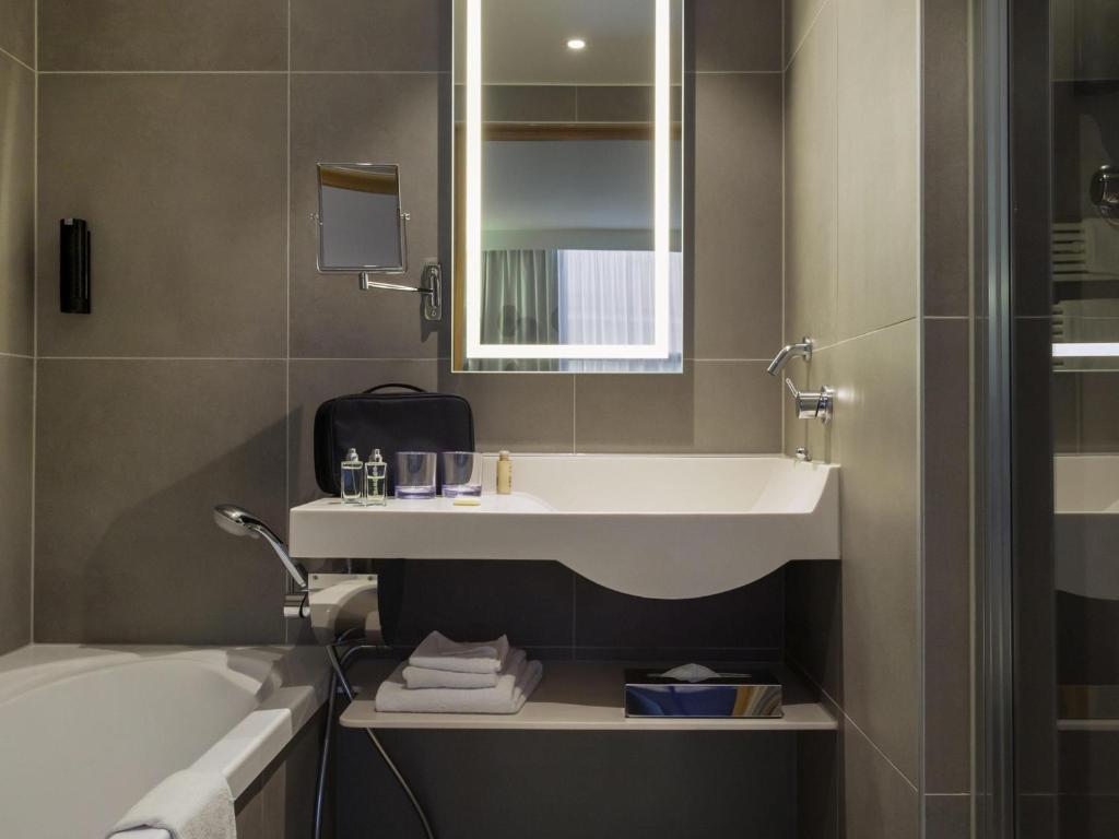 Novotel Genève Centre - Resim 20