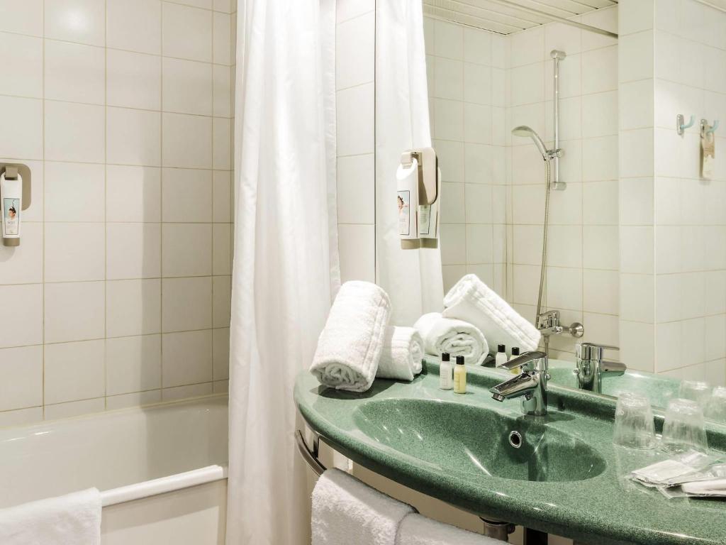 Hotel ibis Porto Sao Joao - Resim 13