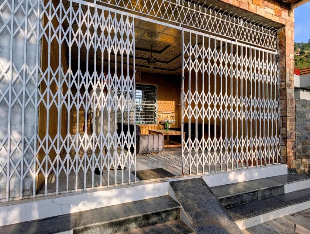 Gallery image of Triple Story Hillside Villa, Numb Brewery Murree in Murree