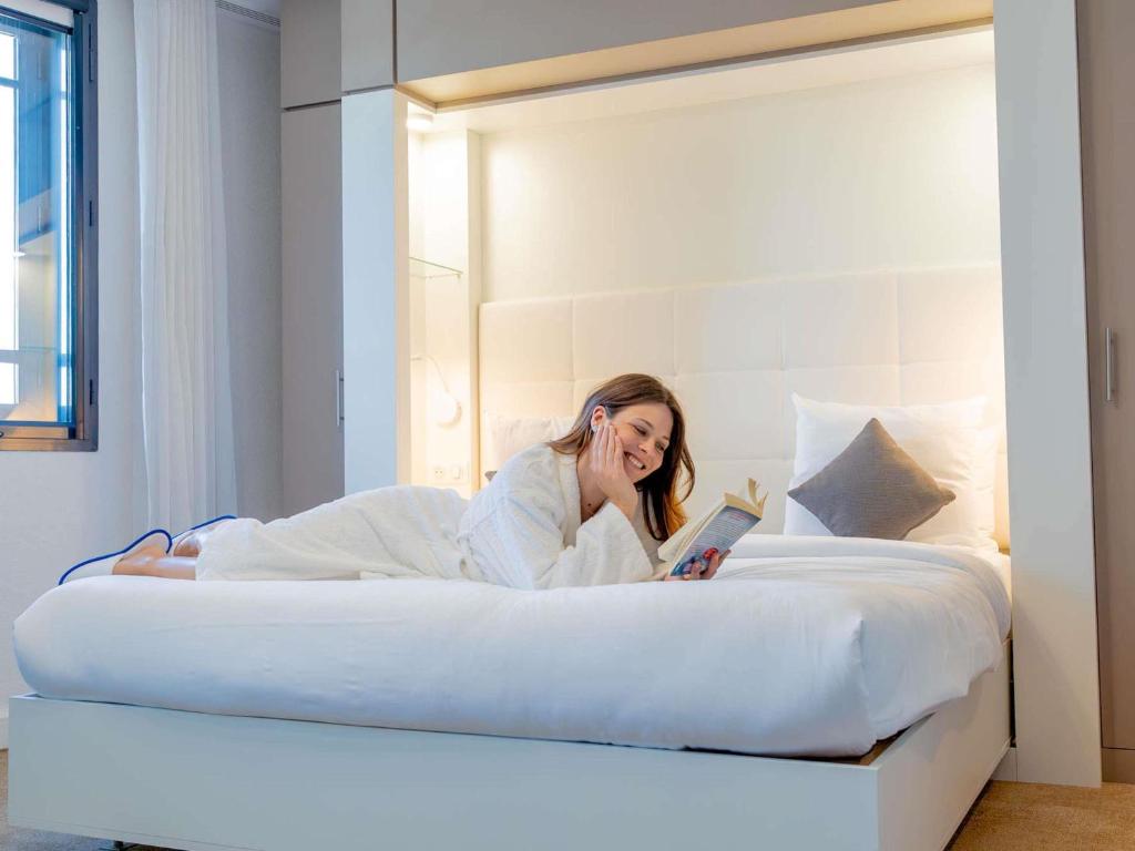 Novotel Suites Paris Montreuil Vincennes - Resim 20