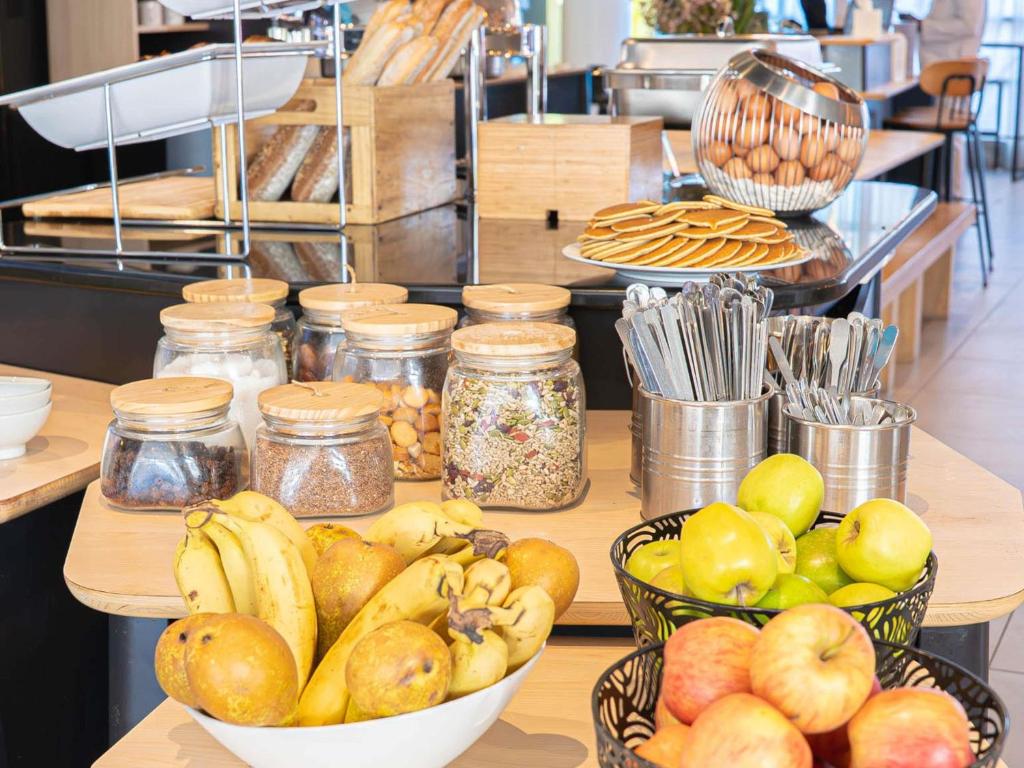 Novotel Suites Paris Montreuil Vincennes - Resim 34